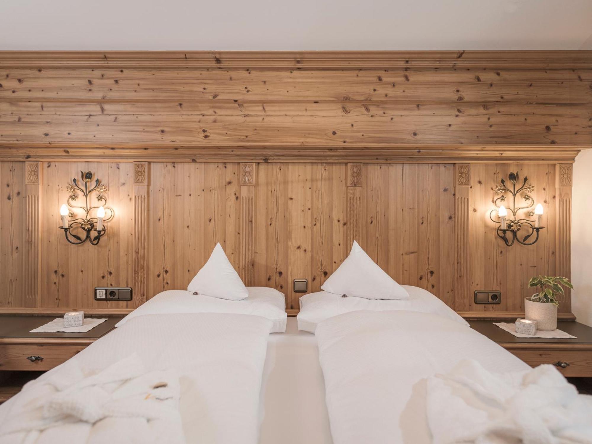 Apparthotel "Landhaus Veronika" Mayrhofen Exteriér fotografie