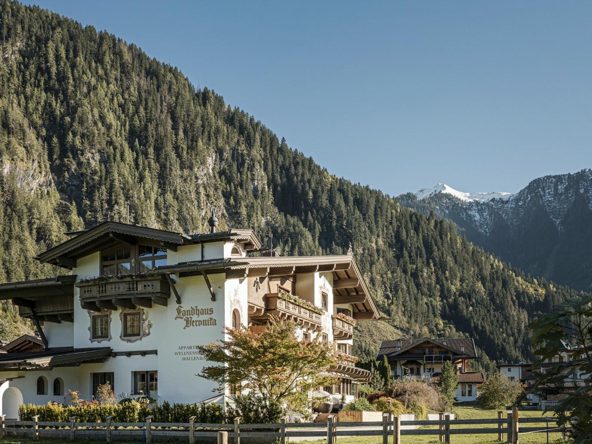 Apparthotel "Landhaus Veronika" Mayrhofen Exteriér fotografie