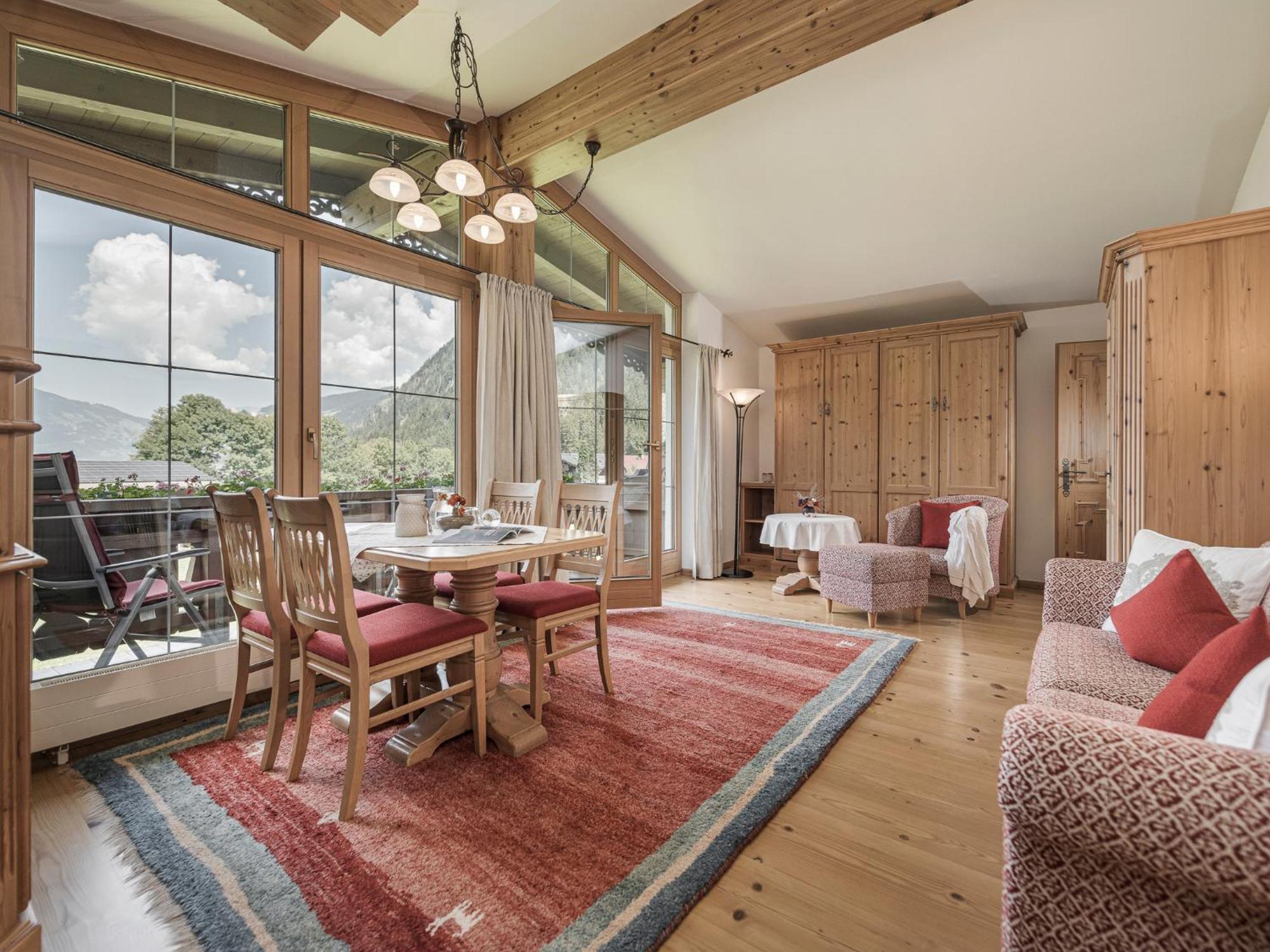 Apparthotel "Landhaus Veronika" Mayrhofen Exteriér fotografie
