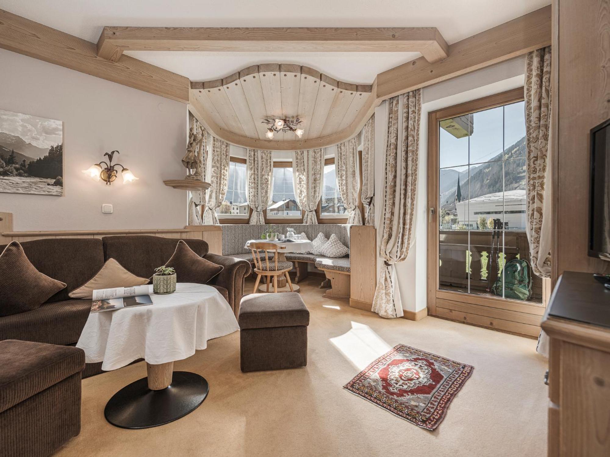 Apparthotel "Landhaus Veronika" Mayrhofen Exteriér fotografie